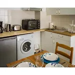 Beautiful Apartment Near The Old Town